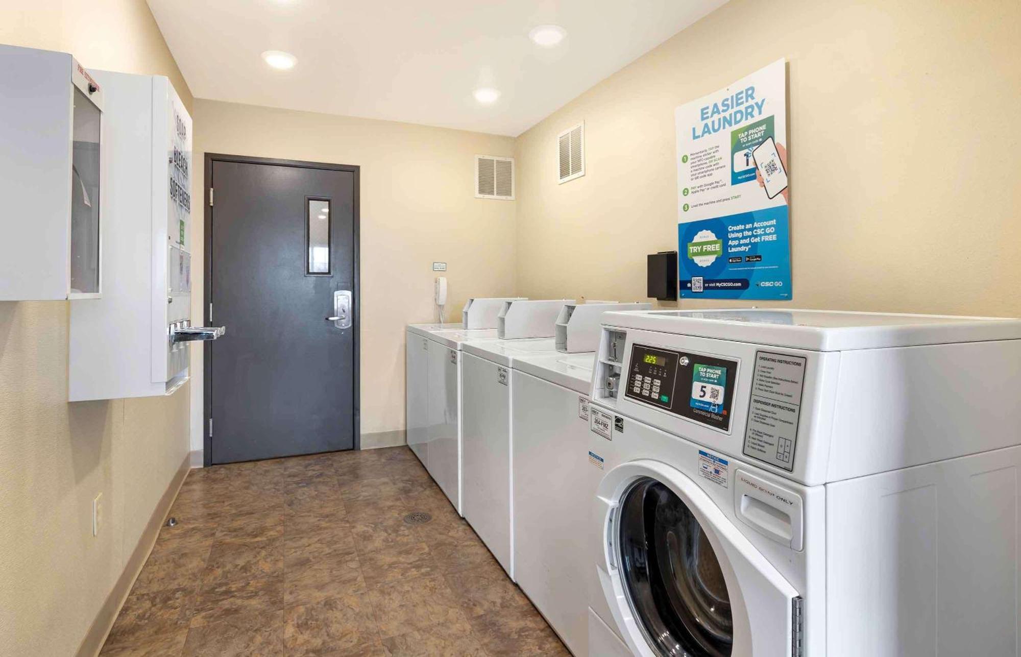 Extended Stay America Select Suites - Wichita - Airport Ngoại thất bức ảnh