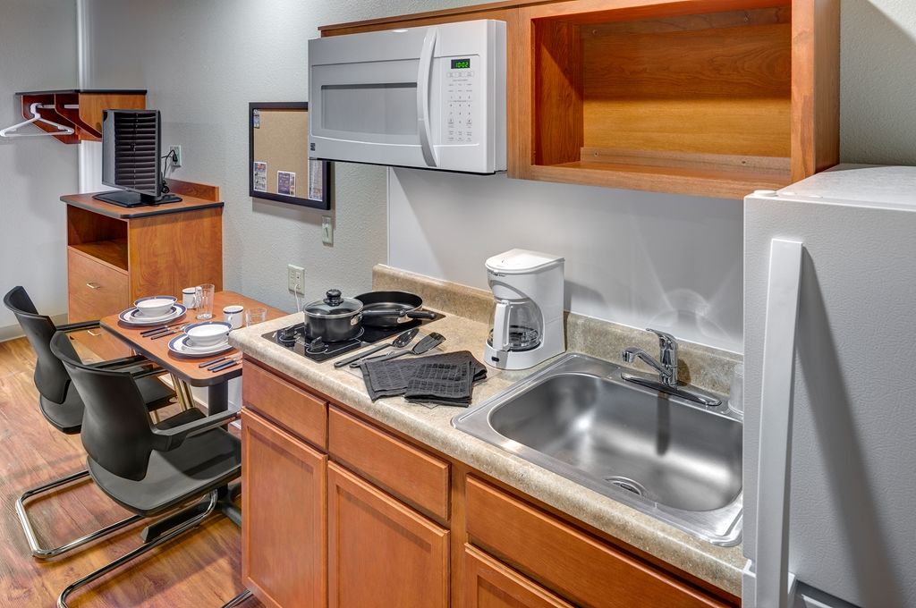 Extended Stay America Select Suites - Wichita - Airport Phòng bức ảnh