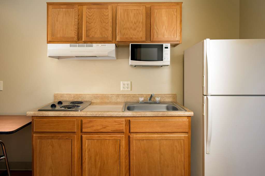 Extended Stay America Select Suites - Wichita - Airport Phòng bức ảnh