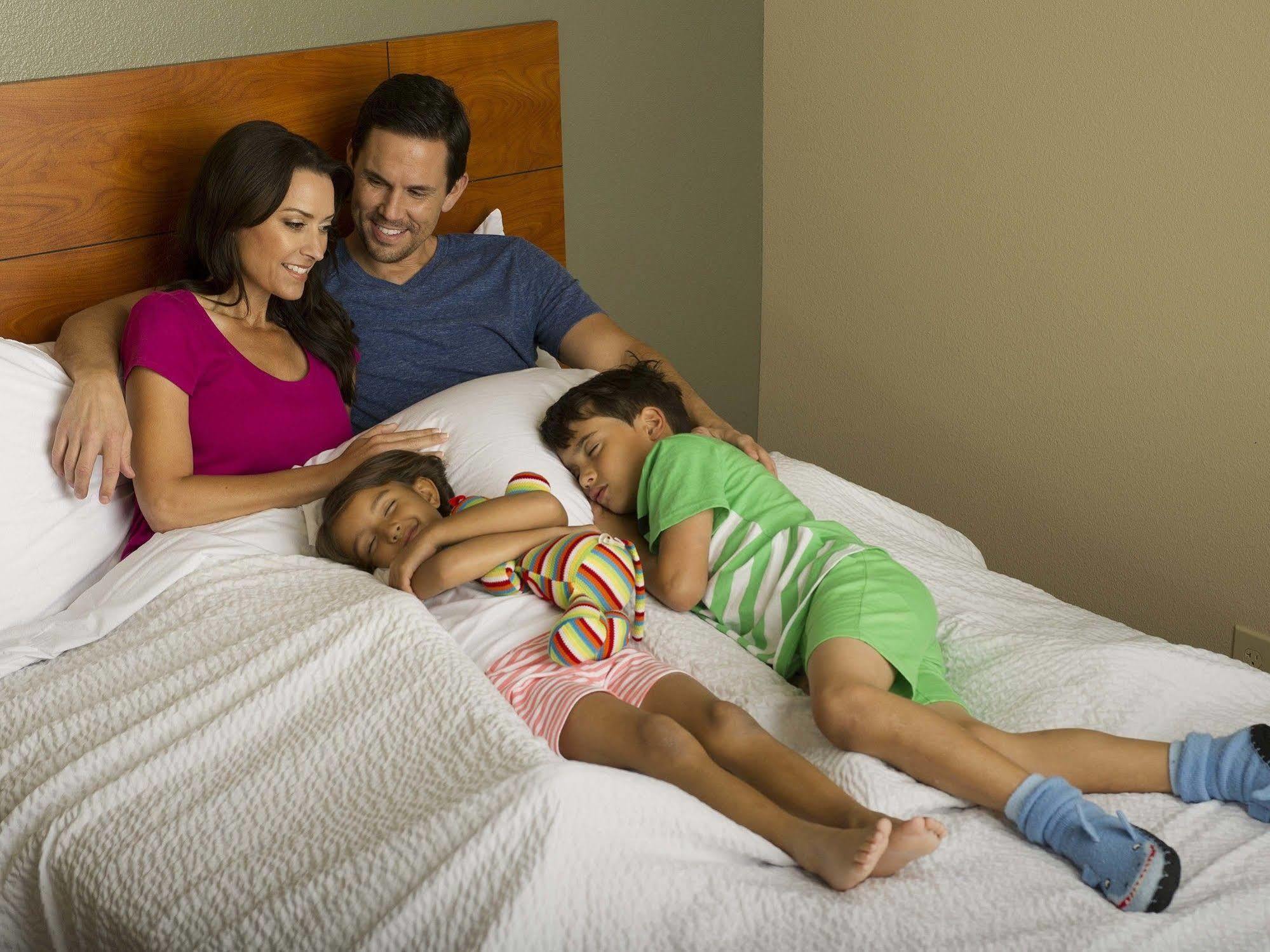 Extended Stay America Select Suites - Wichita - Airport Ngoại thất bức ảnh
